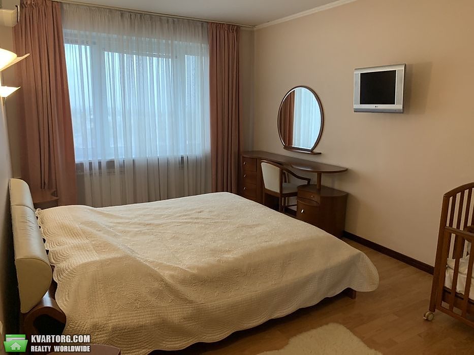 Sell 3-room apartment. Киев,  Старонаводницкая — photo 4