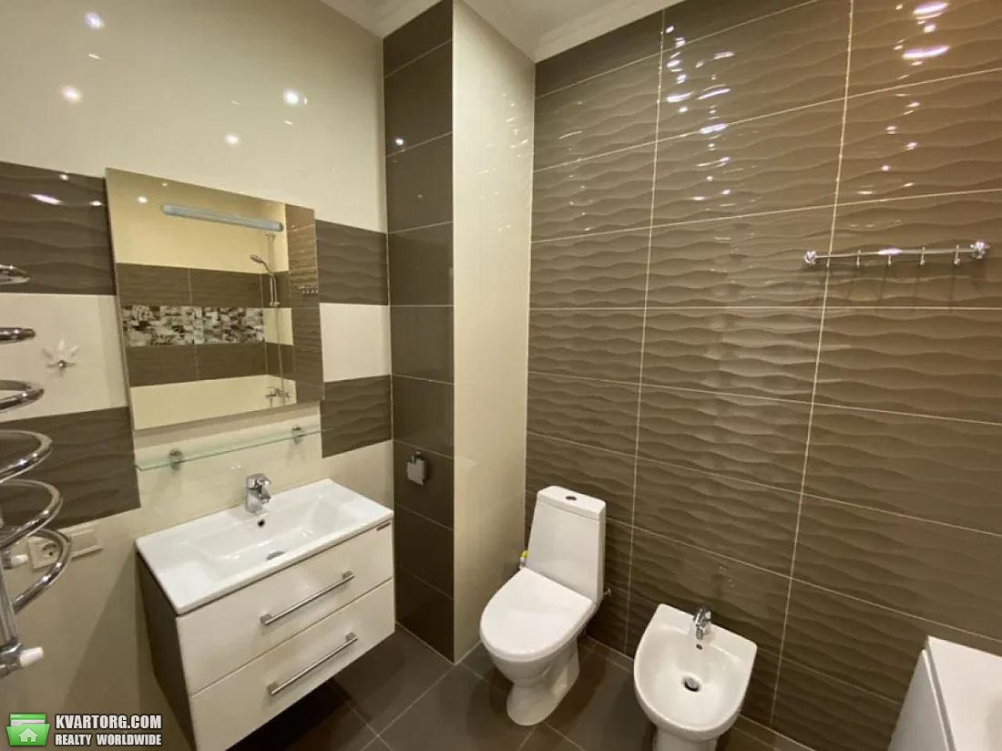 Rent out 3-room apartment. Киев, Успешная — photo 9