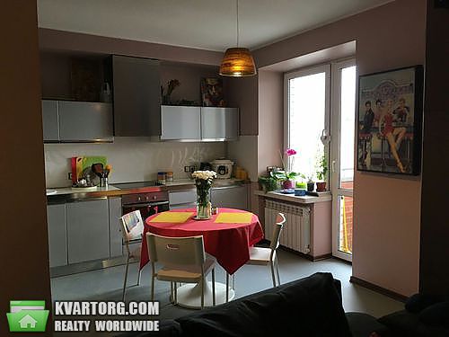 Sell 2-room apartment. Киев,  Волынская — photo 1