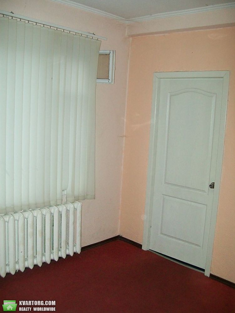 Sell 3-room apartment. Киев,  40-летия Октября просп — photo 4