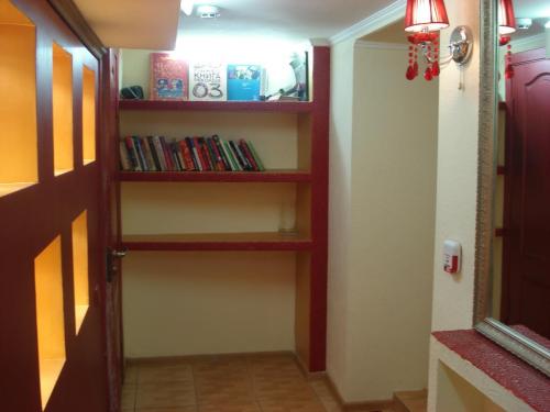Sell shop. Киев, Шелковичная — photo 3