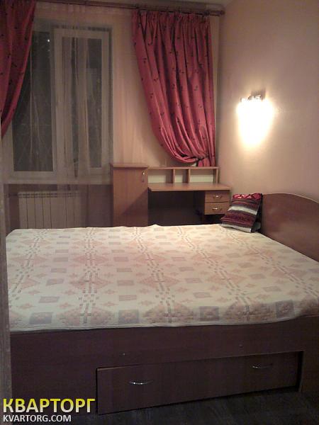 Rent out 3-room apartment. Киев,  Саратовская — photo 9