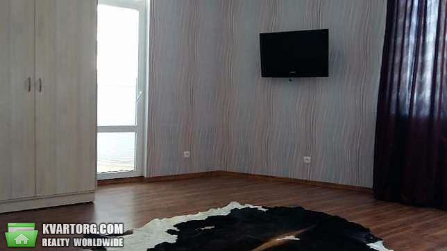 Rent out 1-room apartment. Киев,  Светлая — photo 1