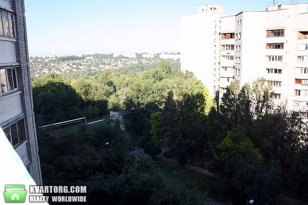 Sell 3-room apartment. Днепропетровск, Тополь 1 — photo 1
