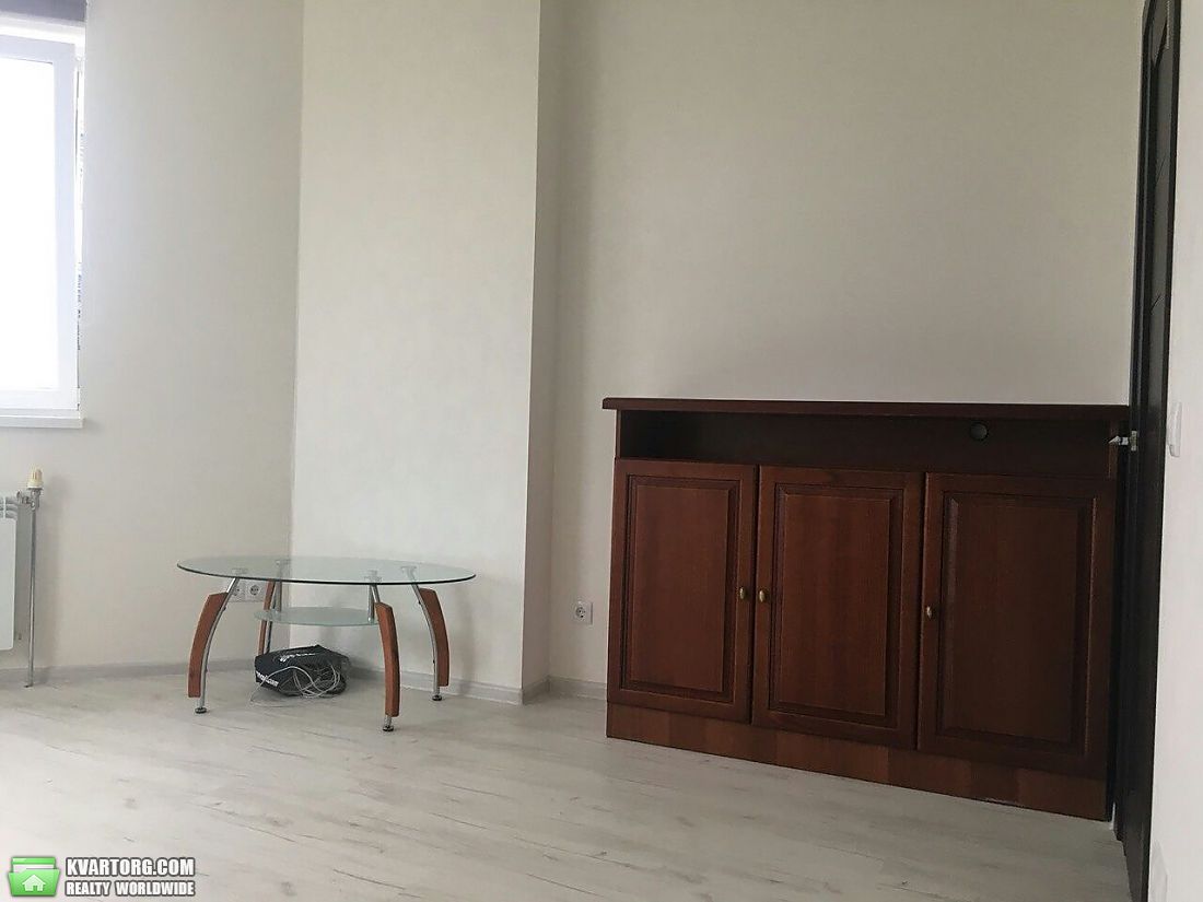 Rent out 2-room apartment. Киев, ЖК Соло Парк — photo 2