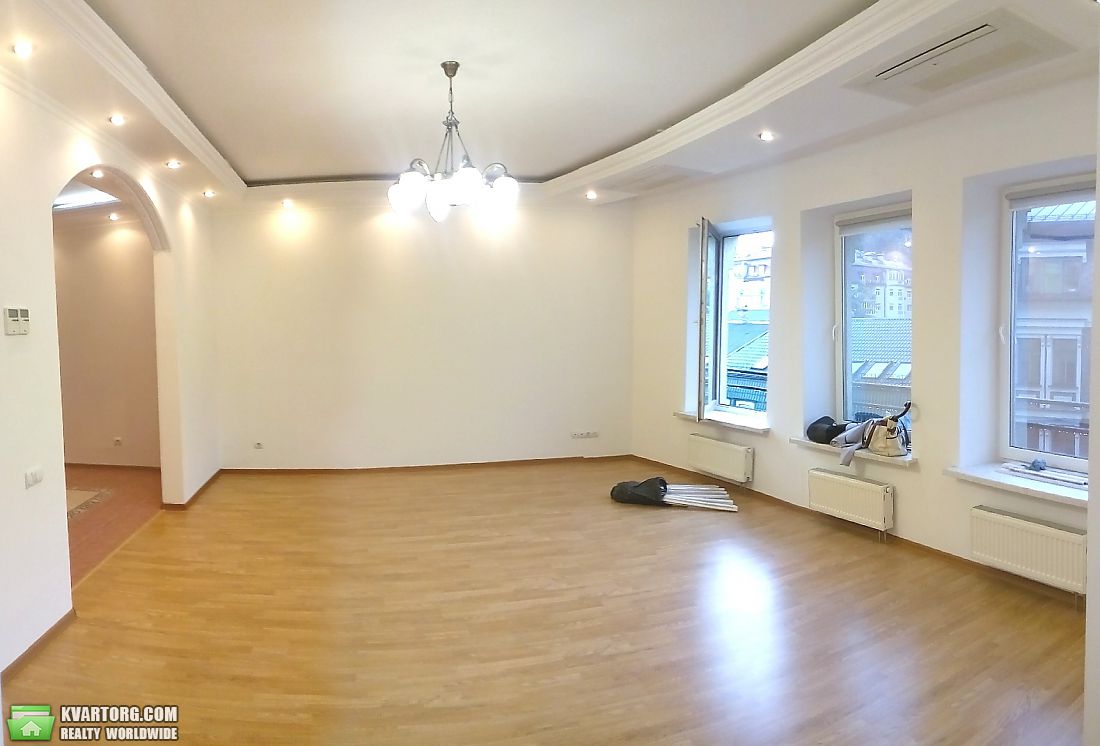 Rent out office. Киев, Кирилловская Фрунзе — photo 1