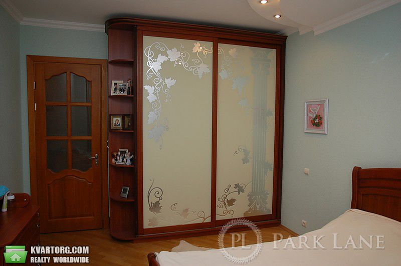 Sell 2-room apartment. Киев,  Панаса Мирного, 14 — photo 3
