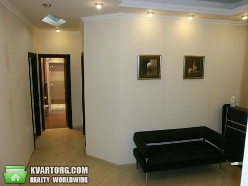 Rent out office. Киев, ул. Тургеневская — photo 1