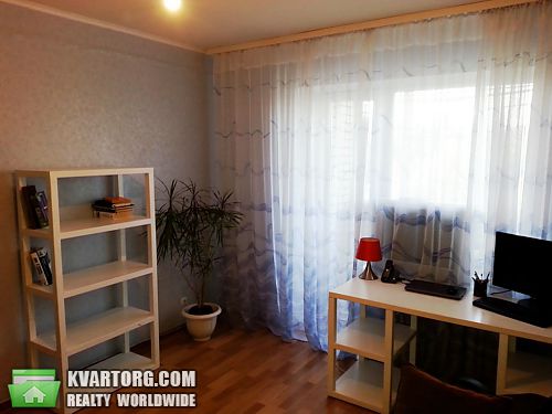 Sell 3-room apartment. Киев, Алма-Атинская — photo 1