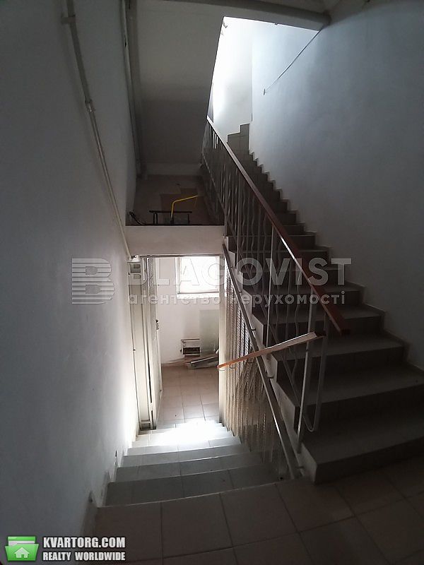 Sell 3-room apartment. Киев,  Еленовская — photo 7