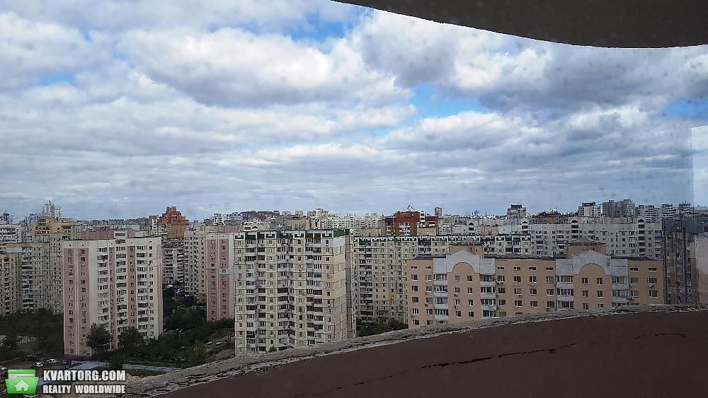 Sell 2-room apartment. Киев,  Крушельницкой — photo 1