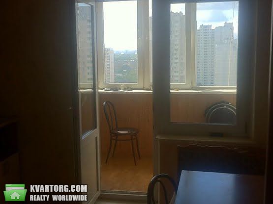 Sell 1-room apartment. Киев,  Радунская — photo 1