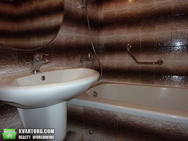 Rent out 3-room apartment. Киев,  Крещатик — photo 7