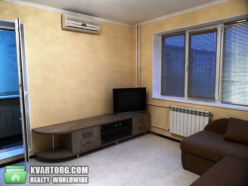 Sell 1-room apartment. Киев, Молодогвардейская — photo 1