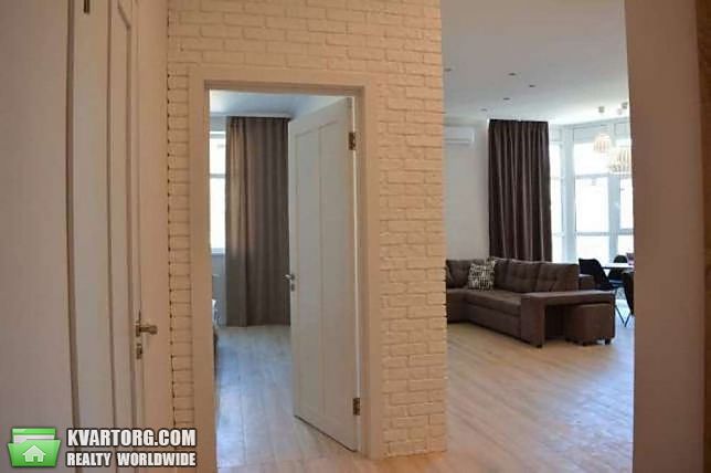 Rent out 2-room apartment. Киев, Анри Барбюса ул. — photo 7