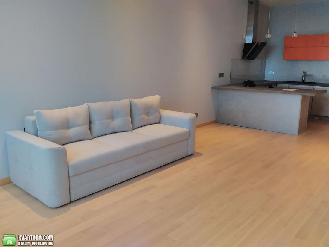 Rent out 2-room apartment. Киев, Преображенская — photo 2
