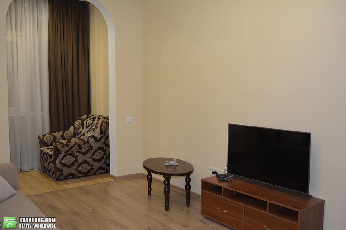 Rent out 1-room apartment. Одесса, Академика   Сахарова — photo 4