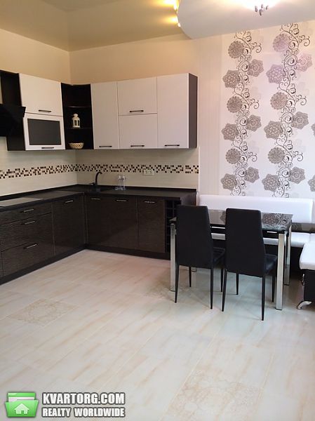 Rent out 2-room apartment. Киев, Полтавская — photo 2