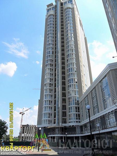 Sell 4-room apartment. Киев,  Оболонская наб — photo 1