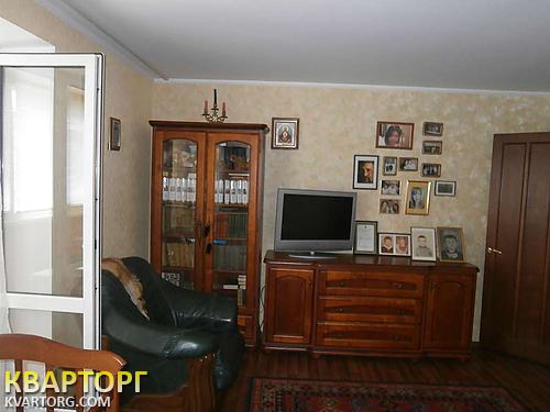 Sell 2-room apartment. Киев,  Урловская — photo 2