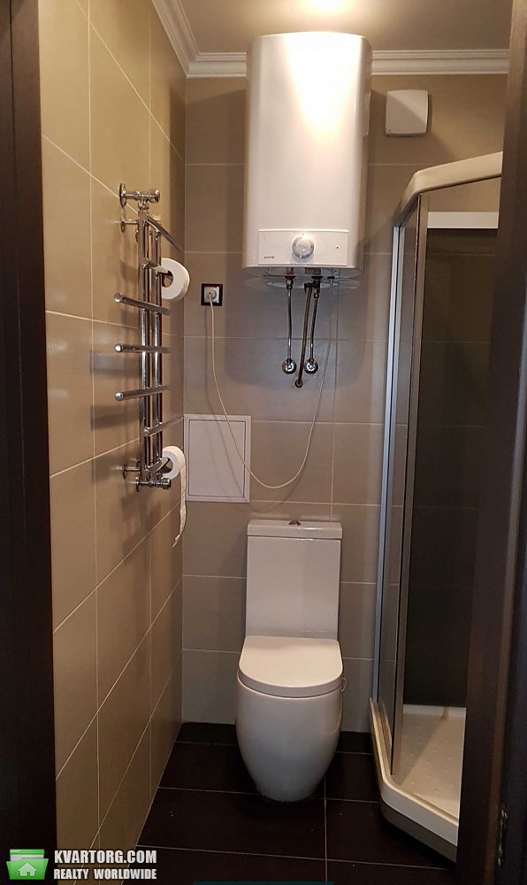 Rent out 3-room apartment. Киев, Голосеевская — photo 8