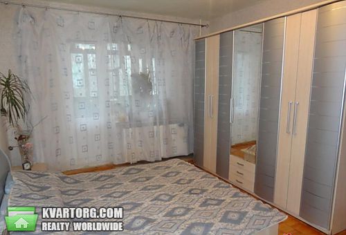 Sell 3-room apartment. Киев, Уборевича — photo 1