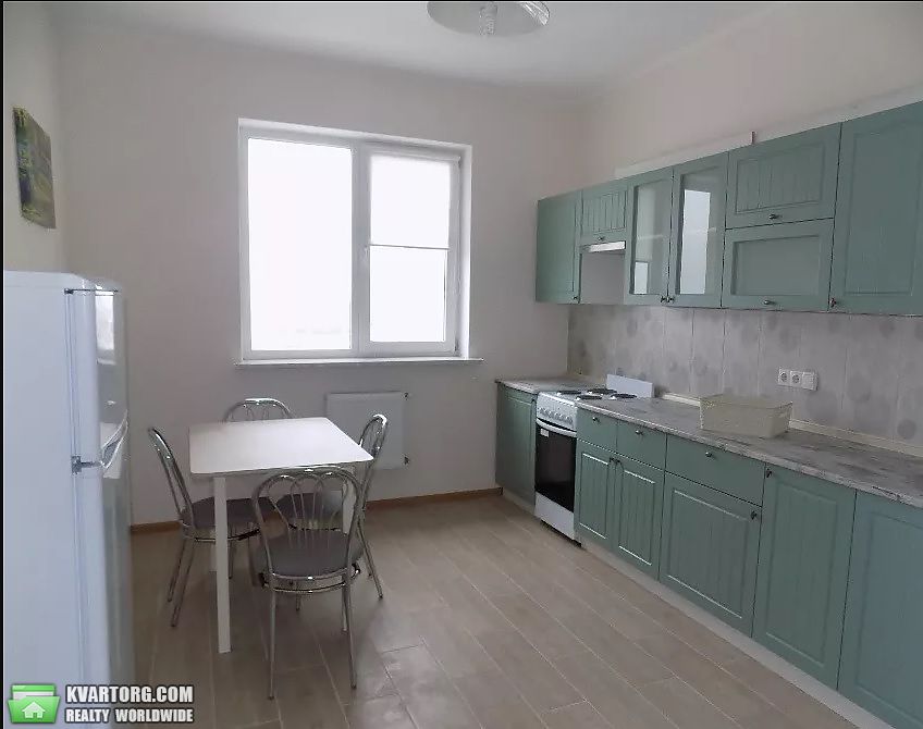 Rent out 2-room apartment. Киев, ЖК — photo 2