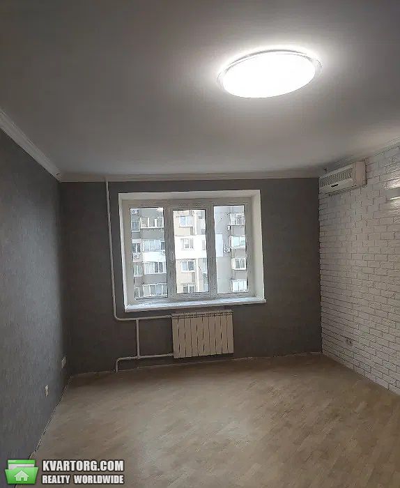 Sell 3-room apartment. Киев,  Победы пр — photo 1