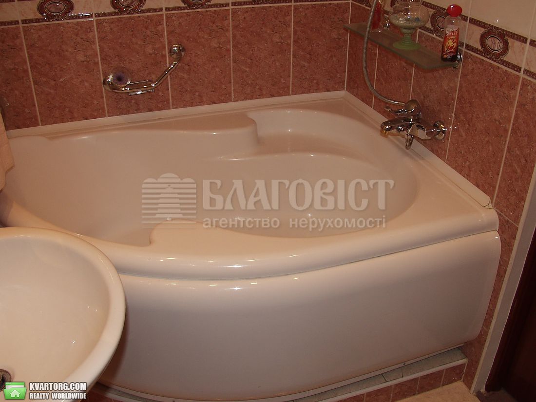 Rent out 1-room apartment. Киев,  Кловский спуск — photo 8