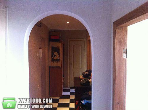 Sell 3-room apartment. Киев, Зодчих — photo 1