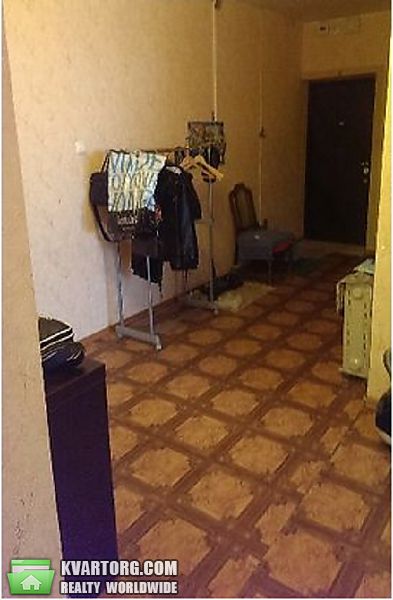 Sell 3-room apartment. Киев,  Срибнокильская — photo 6