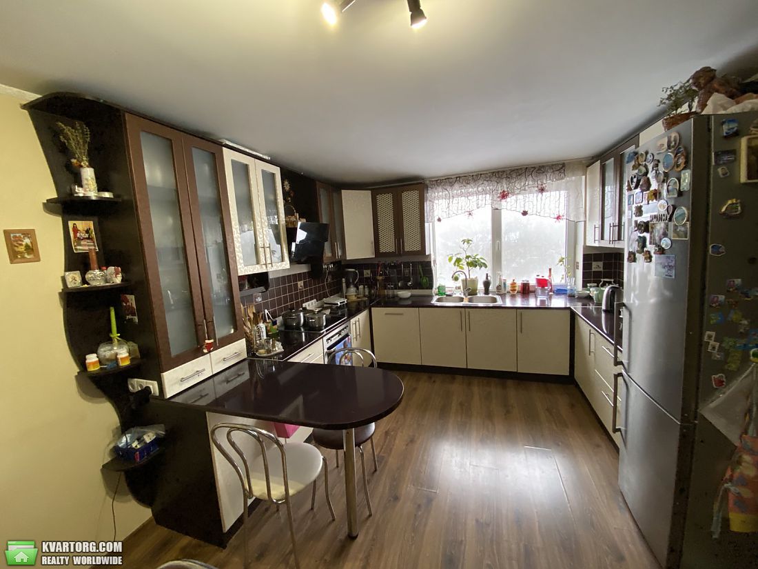 Sell house. Ивано-Франковск, Евгения Коновальца — photo 10