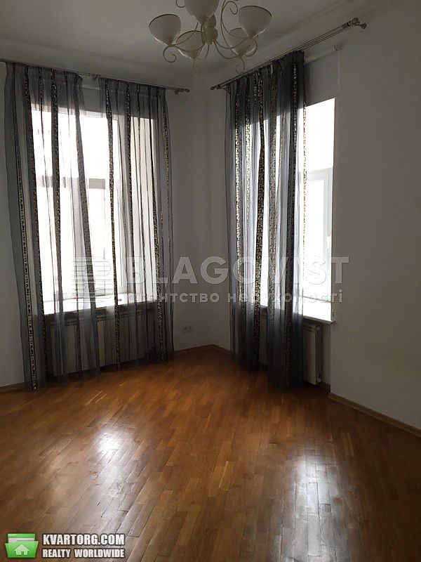 Sell 5-room apartment. Киев,  Ярославов Вал — photo 1