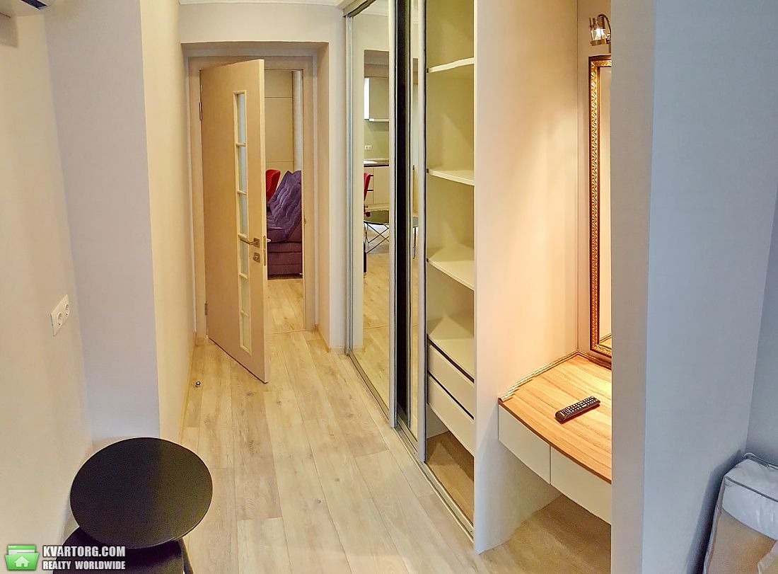Sell 1-room apartment. Киев, Бойчука — photo 3