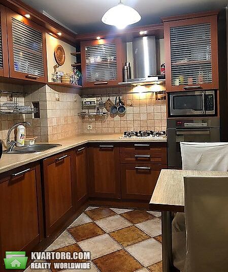 Sell 3-room apartment. Киев,  Порика — photo 1