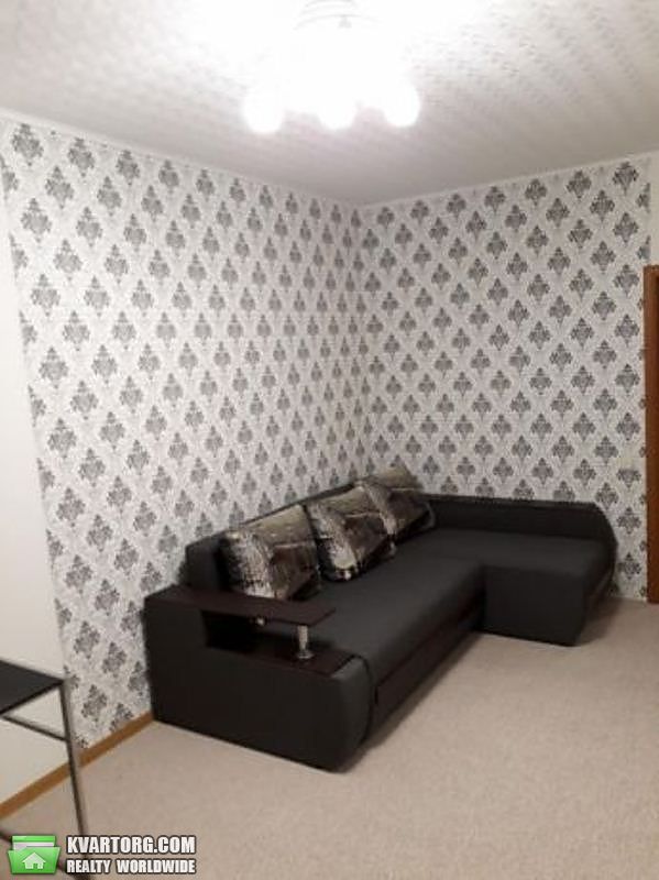 Rent out 1-room apartment. Киев, Регенераторная ул. — photo 4