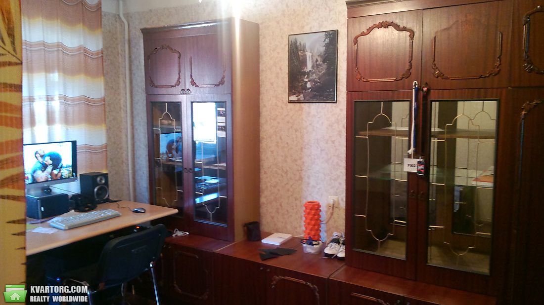 Sell 2-room apartment. Киев,  Пражская — photo 4