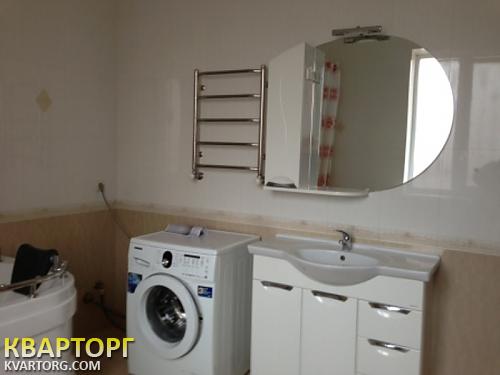 Rent out house. Киев, Богатырская — photo 4