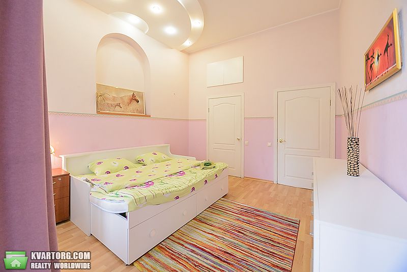 Rent out 3-room apartment. Киев,  Малая Житомирская — photo 5