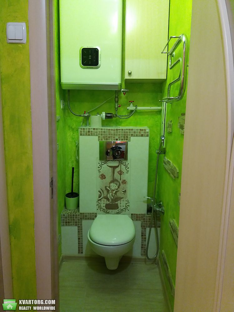 Rent out 2-room apartment. Киев,  Вильямса — photo 9