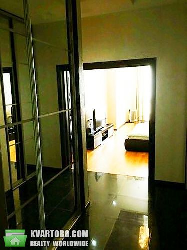 Rent out 1-room apartment. Киев,  Соломенская — photo 4