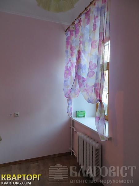 Sell 2-room apartment. Киев,  Гоголевская — photo 2