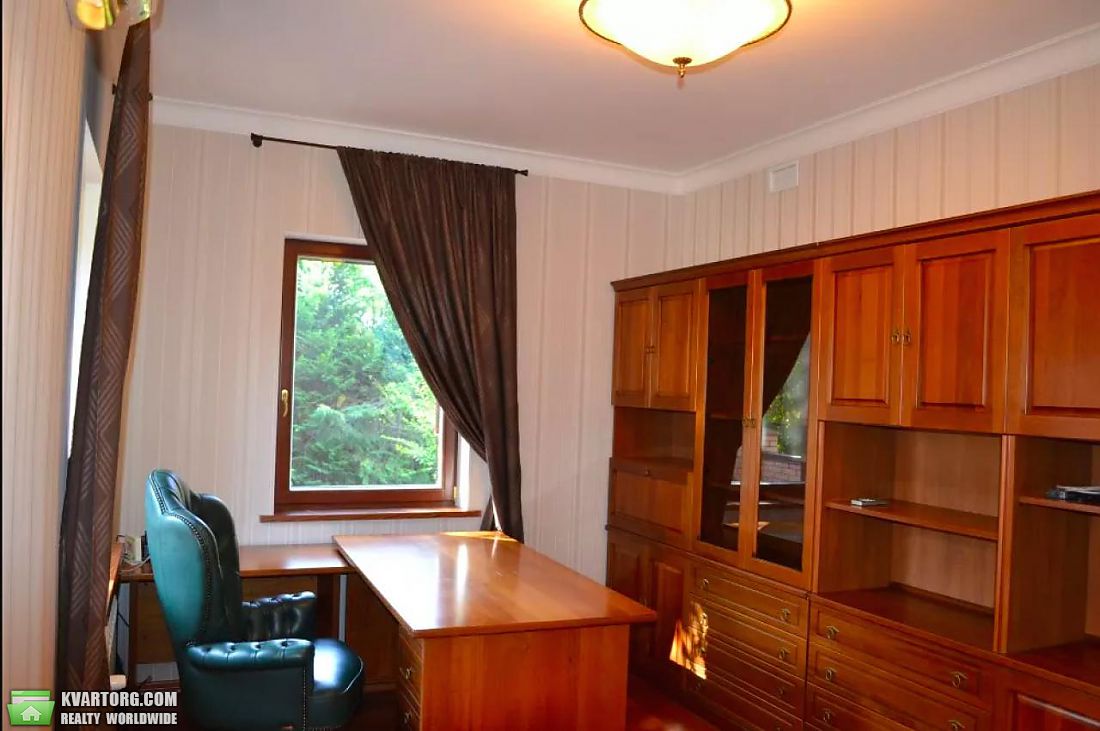 Rent out house. Киев, Интернациональная площадь — photo 10
