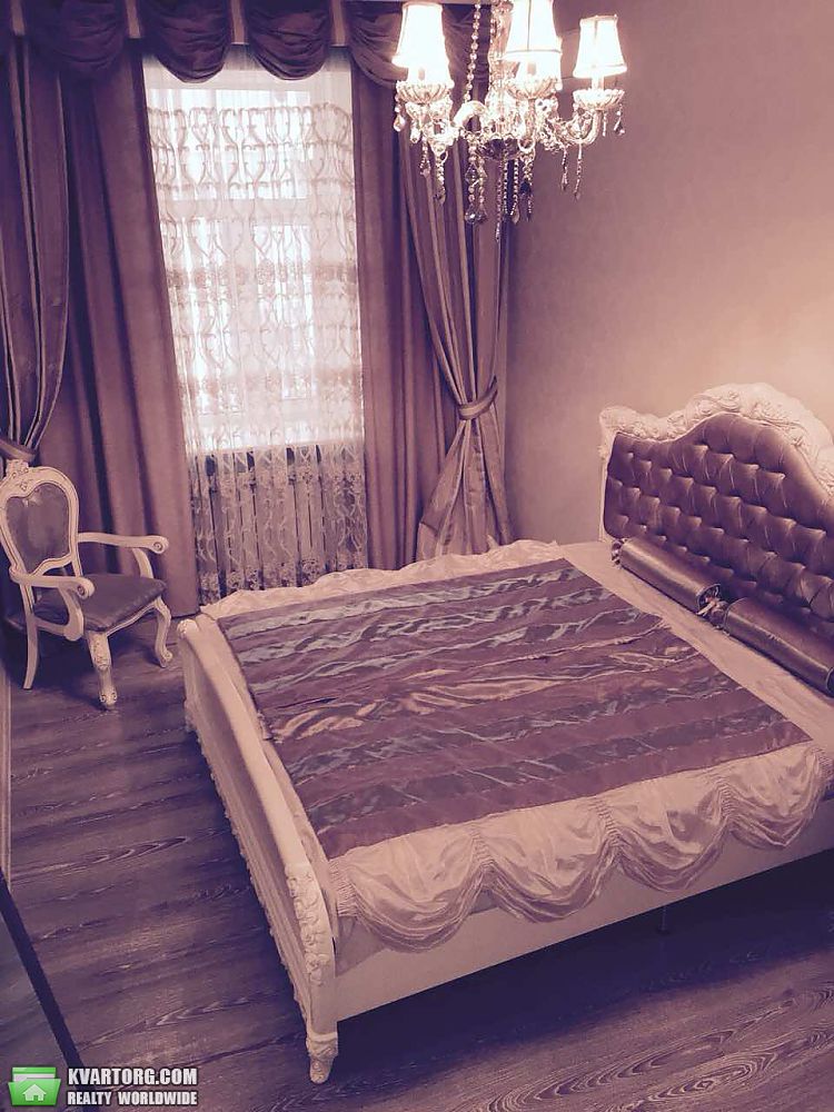 Sell 4-room apartment. Днепропетровск, пр.Яворницкого — photo 5