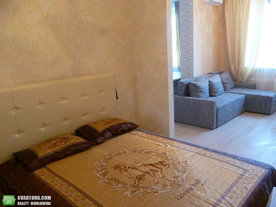 Rent out 1-room apartment. Одесса, Генуэзская — photo 2
