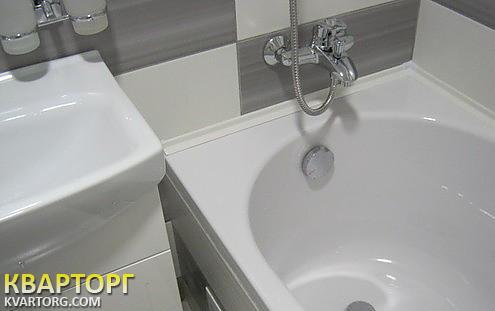 Rent out 2-room apartment. Киев, Смелянская — photo 4