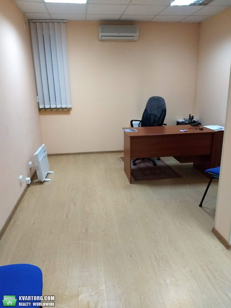 Rent out office. Киев, проспект Л. Курбаса — photo 6