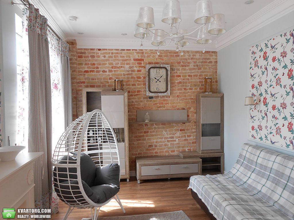Rent out 3-room apartment. Киев,  Лысенко — photo 1