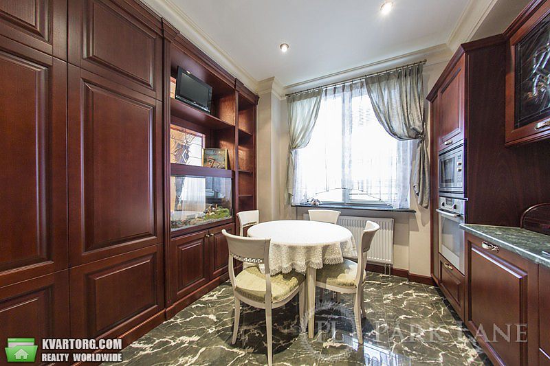Sell 3-room apartment. Киев,  Павловская — photo 1