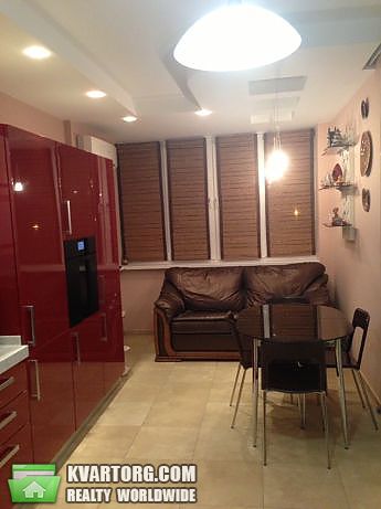 Rent out 1-room apartment. Киев,  Вышгородская — photo 2